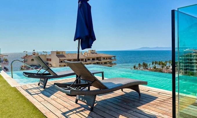 Emiliano Zapata Apartment | Great Apt with King size bed - Rooftop Pool - Spa