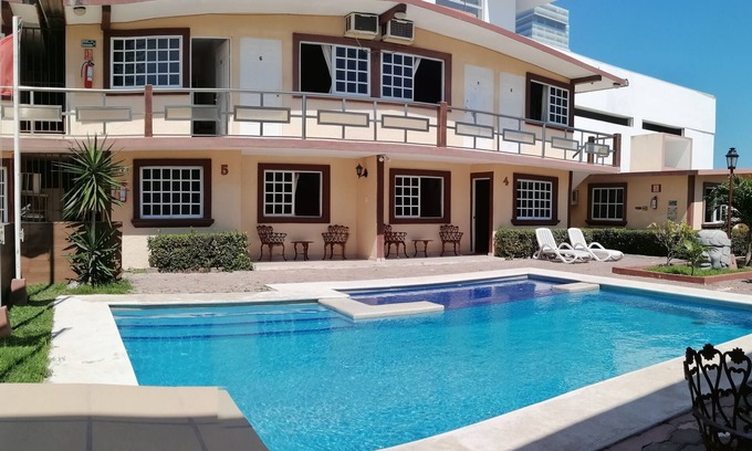 Boca del Rio Hotel | Hotel Villas Santa Ana