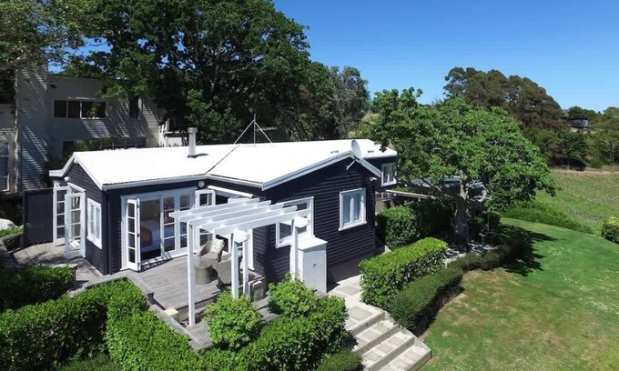 Palm Beach House | Manea Villa | Stay Waiheke