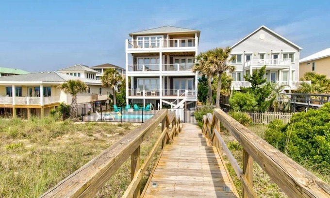 North Carolina Coast House | One Step Away Upper - 6 bedrooms