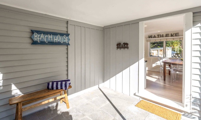 Palm Beach House | Palm Cottage | Stay Waiheke