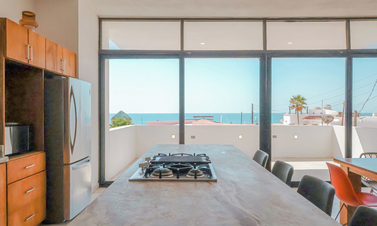 Las Conchas House | Calle de Las Sirenas 4BR Beach House with Private Pool and Stunning Views