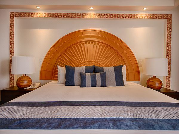 Photo of Bedroom in South Shore Hotel Area