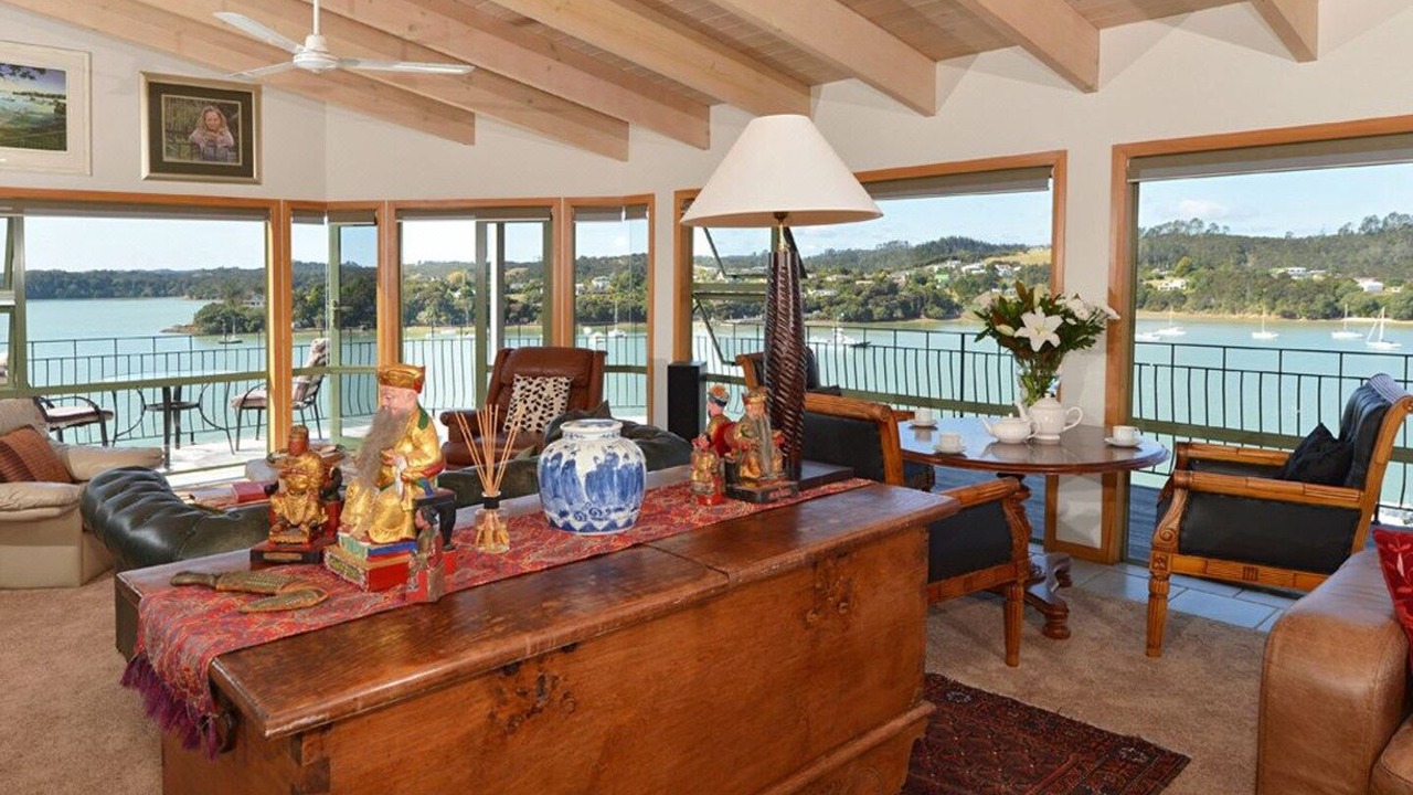 Photo of Livingroom in Opua