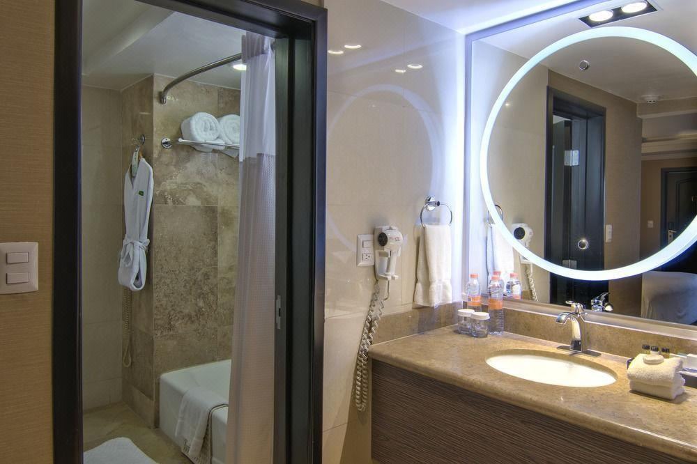 Photo of Bathroom in Mexicali