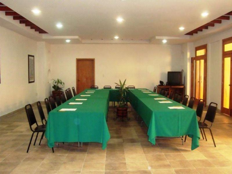 Photo of Others in De La Merced