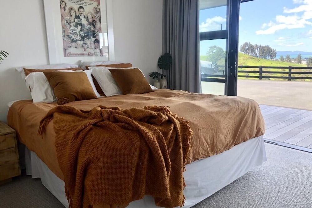 Photo of Bedroom in Western Bay of Plenty District