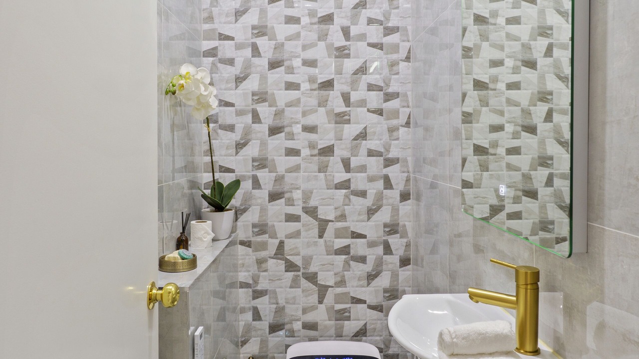 Photo of Bathroom in Hillsborough