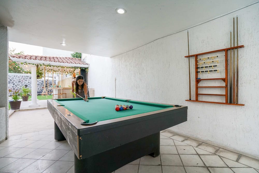 Photo of Outdoor in Burgos Bugambilias