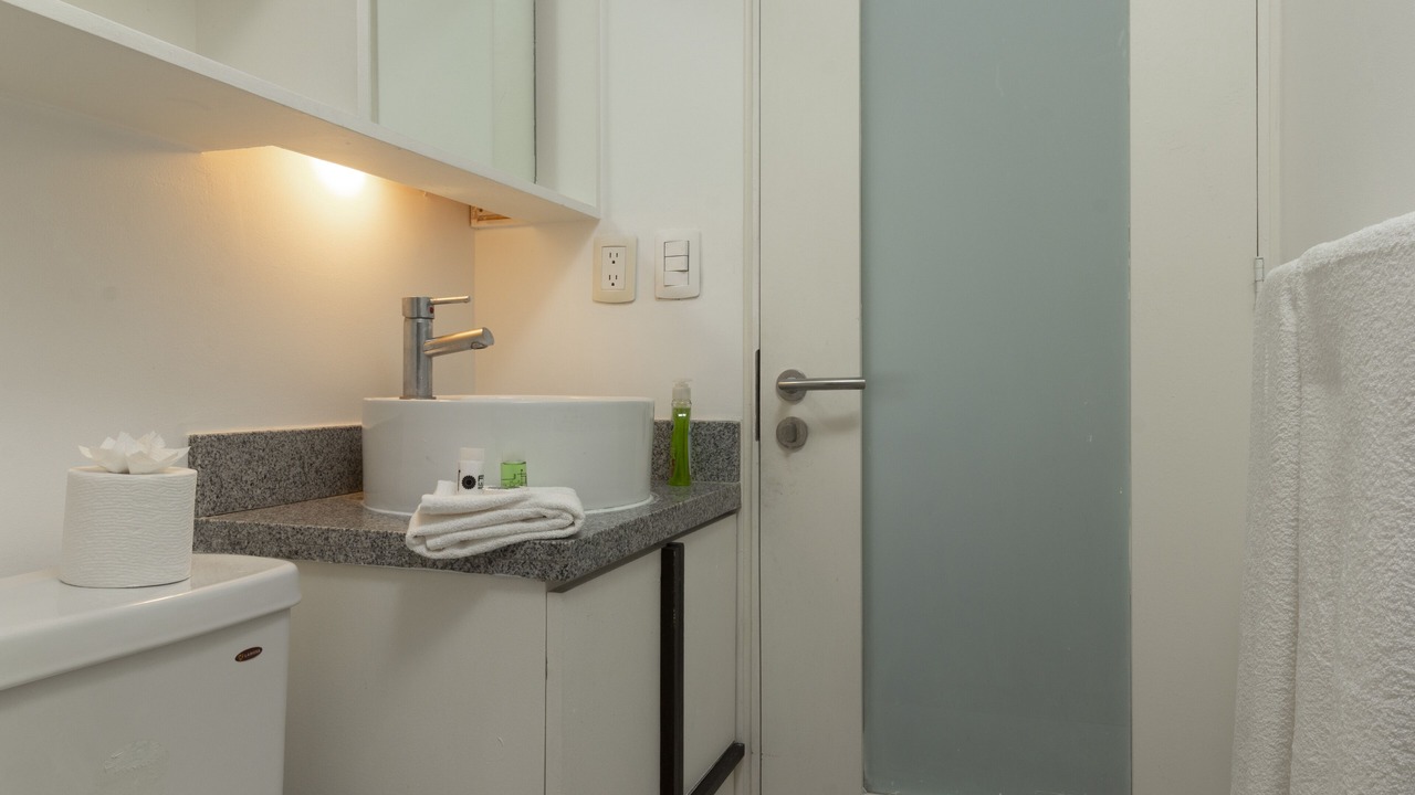 Photo of Bathroom in Colonia Cuauhtemoc