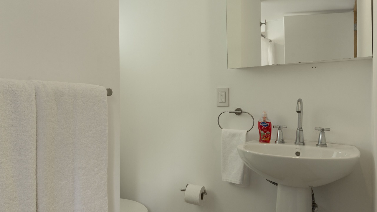 Photo of Bathroom in Colonia Cuauhtemoc