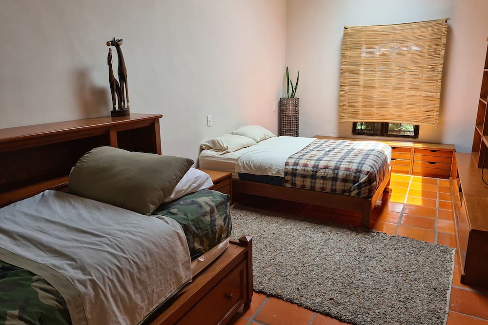 Photo of Bedroom in Taxco
