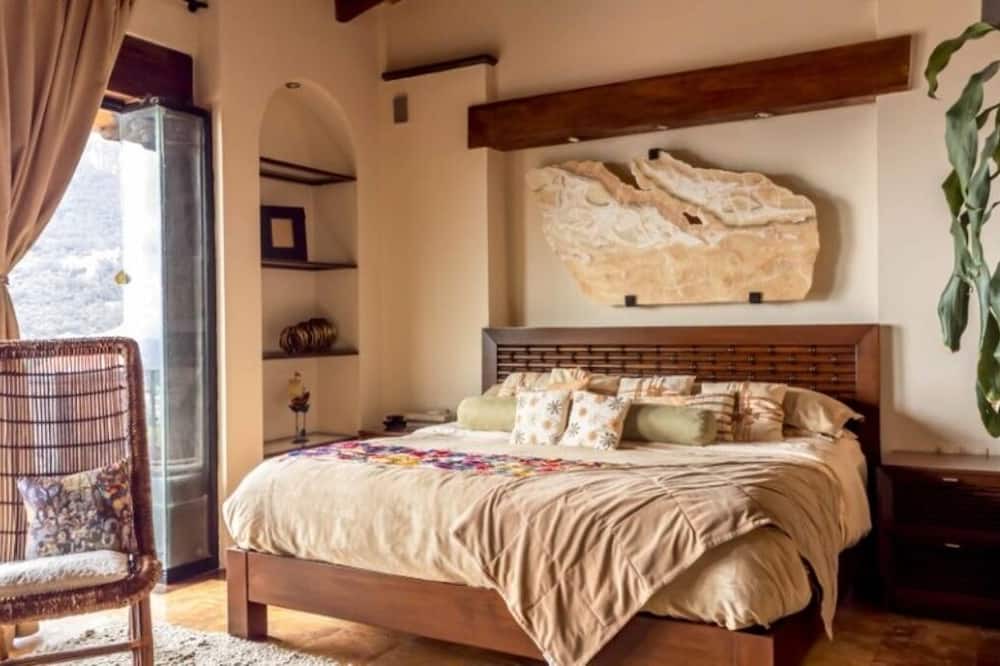 Photo of Bedroom in Taxco