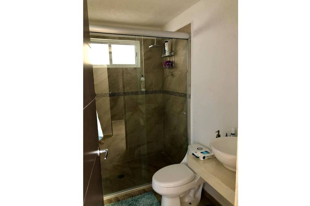 Photo of Bathroom in Apodaca