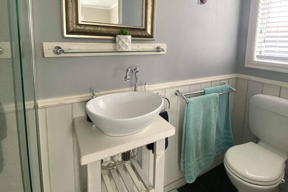 Photo of Bathroom in Blenheim