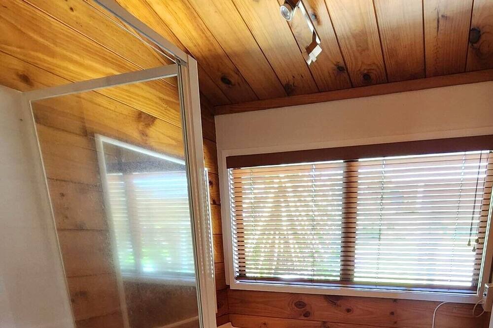 Photo of Bathroom in Algies Bay