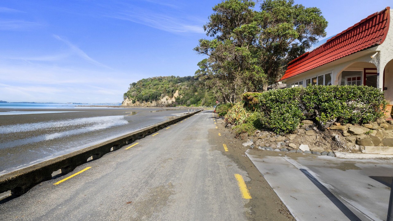 Photo of Others in Waiwera