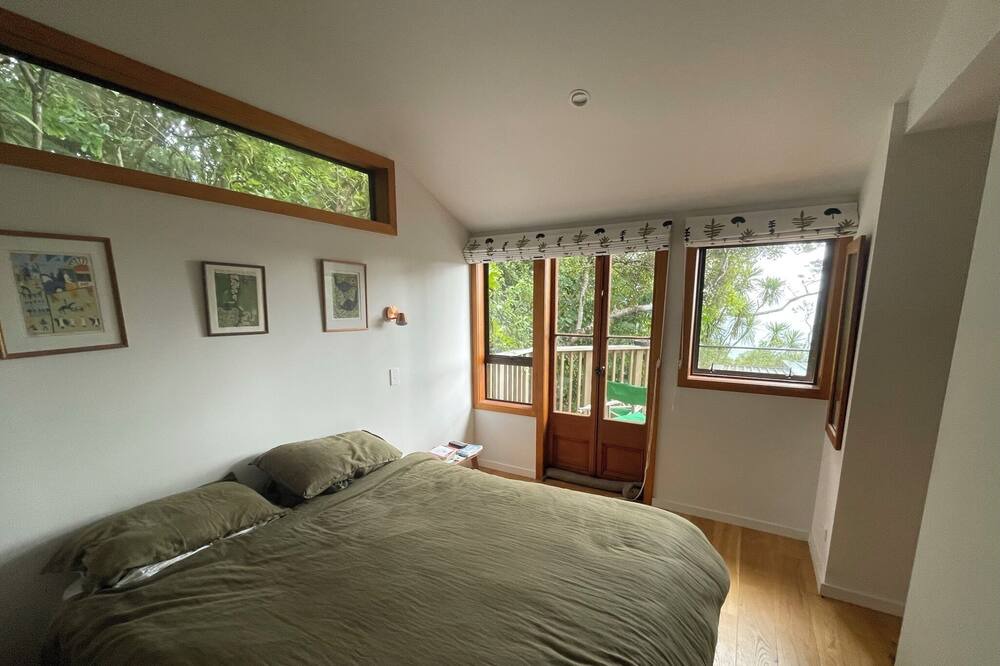 Photo of Bedroom in Mahurangi