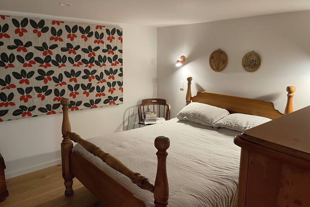 Photo of Bedroom in Mahurangi
