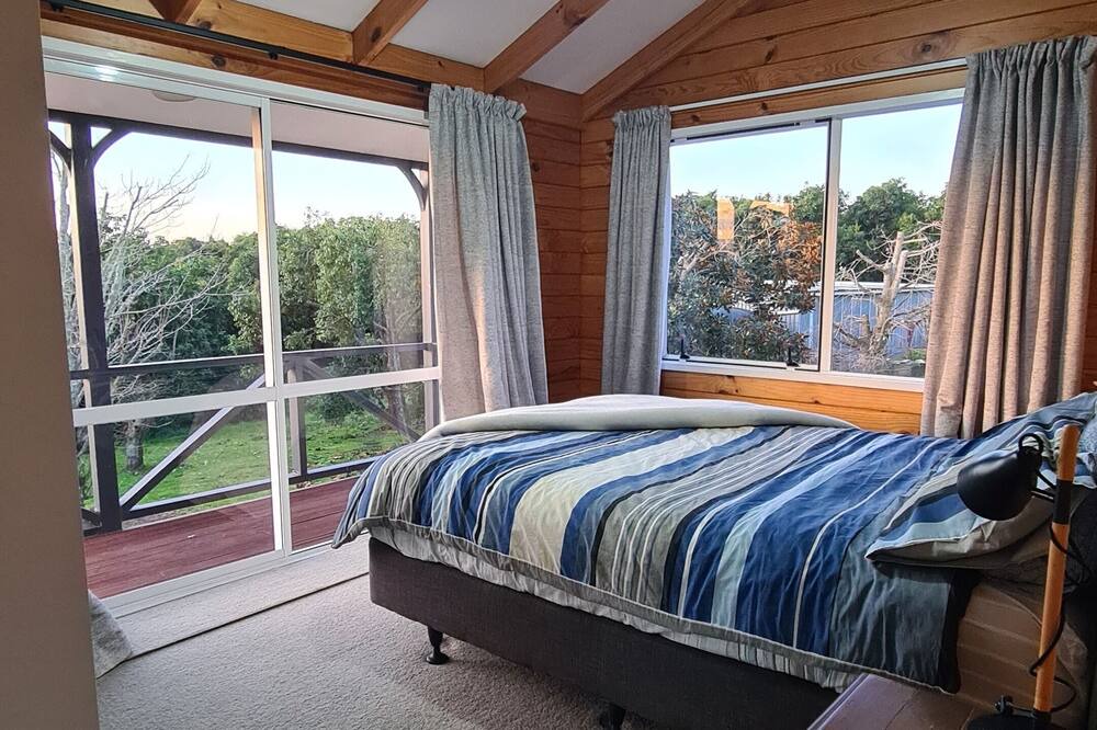 Photo of Bedroom in Ohauiti