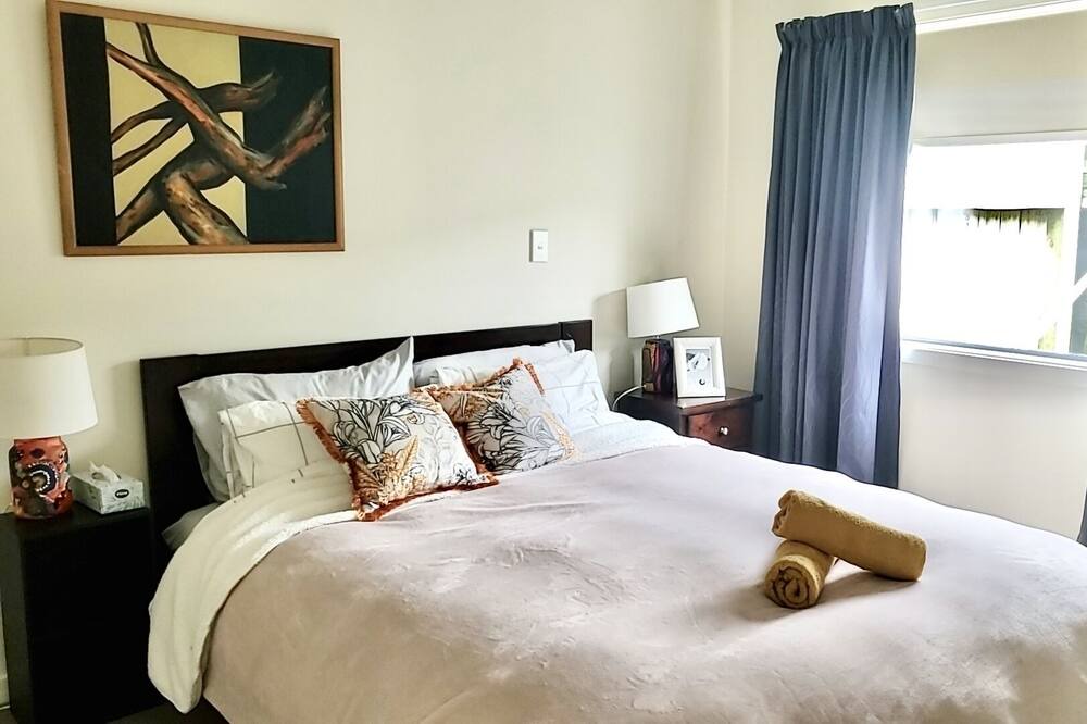 Photo of Bedroom in Khandallah