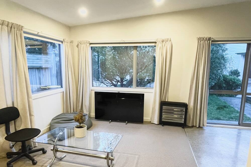 Photo of Livingroom in Khandallah