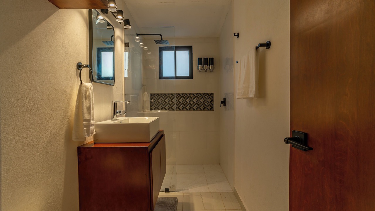 Photo of Bathroom in Esterito