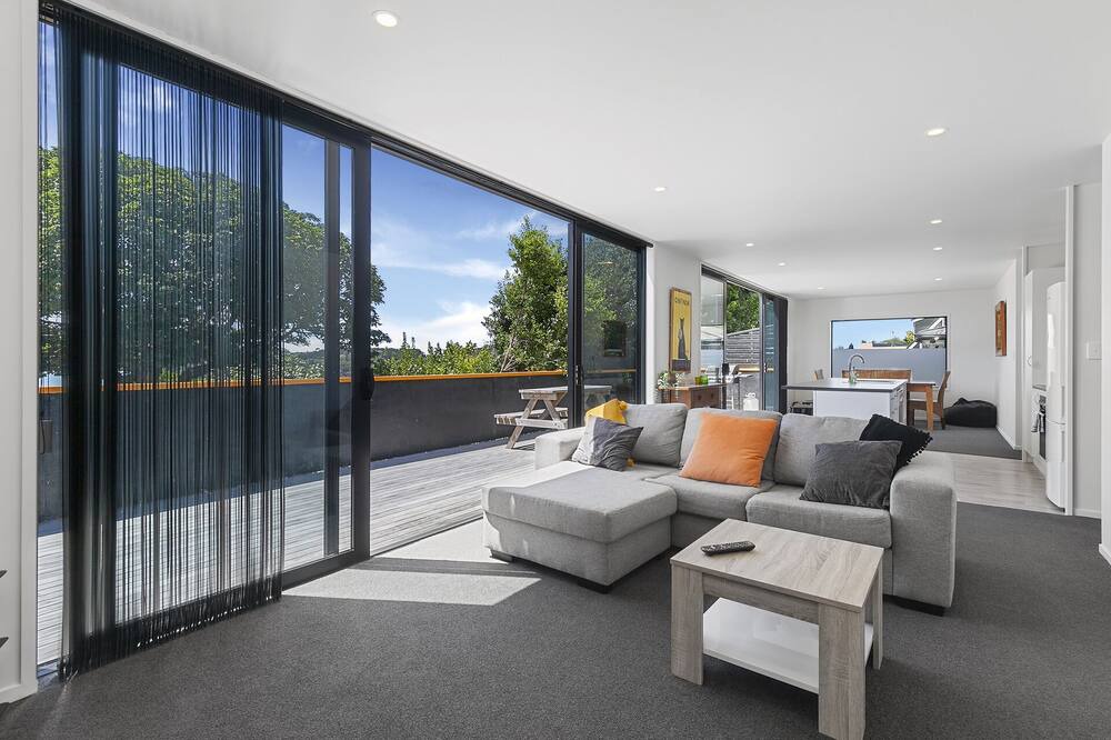 Photo of Livingroom in Leigh