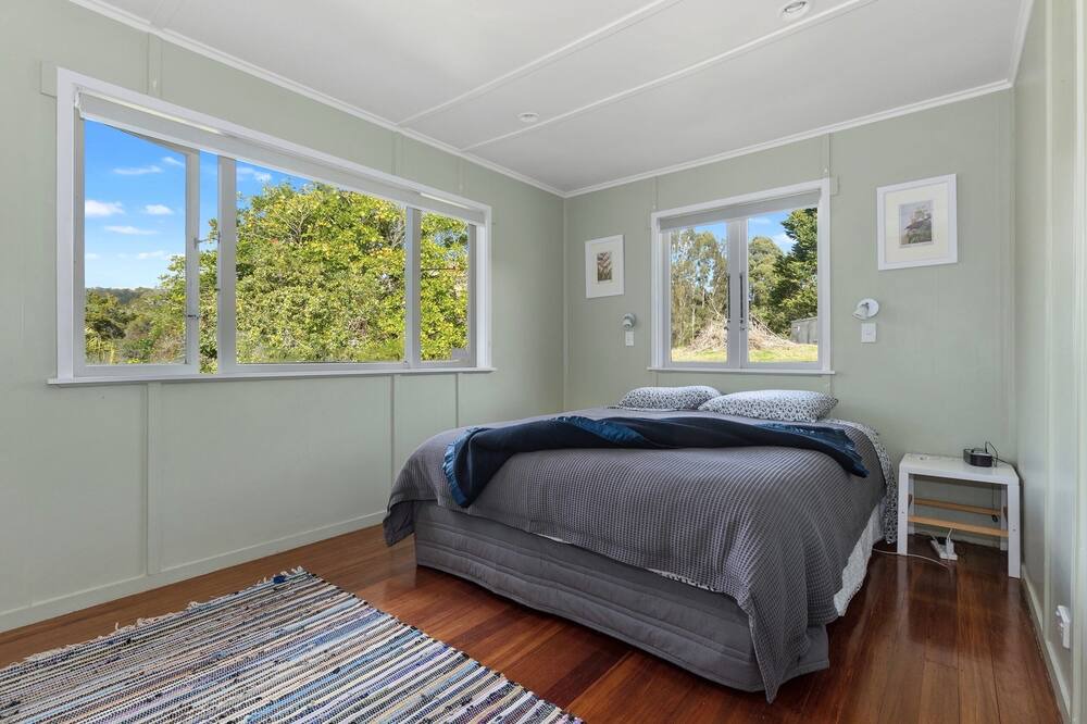 Photo of Bedroom in Matapouri