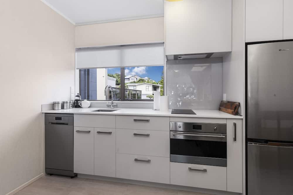 Photo of Kitchen in Snells Beach
