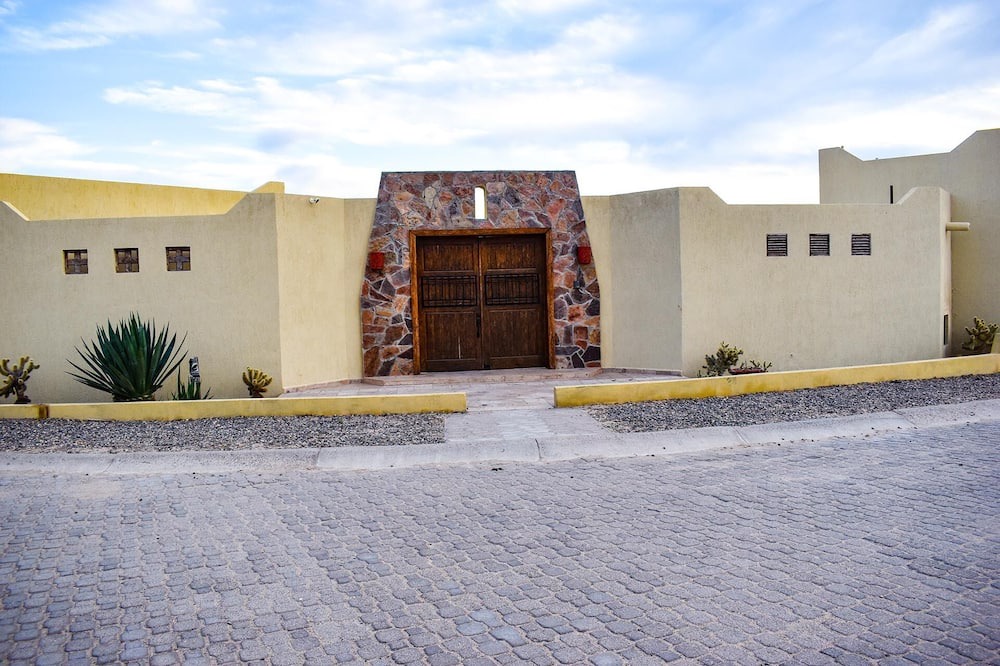 Photo of Outdoor in Laguna Shores