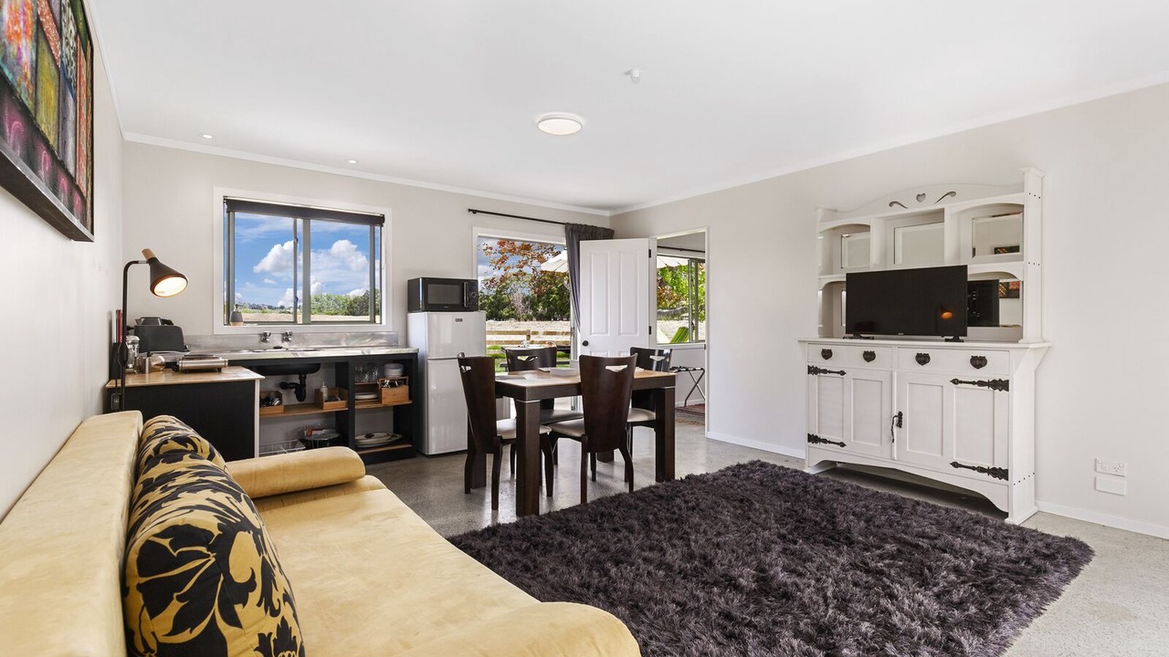 Photo of Livingroom in Matakana