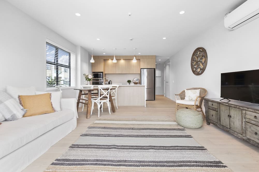 Photo of Livingroom in Orewa
