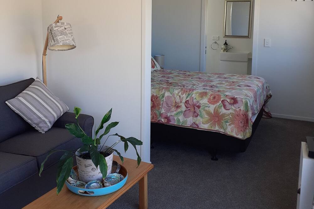 Photo of Bedroom in Kourawhero