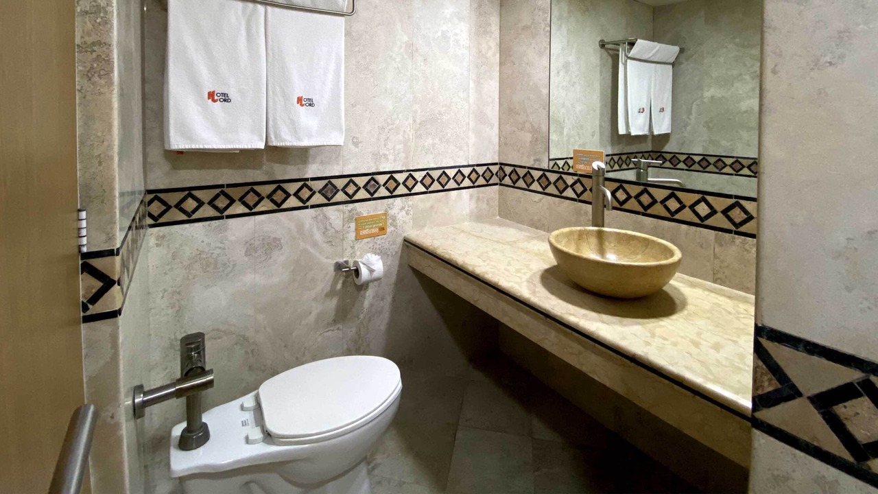 Photo of Bathroom in Doctores