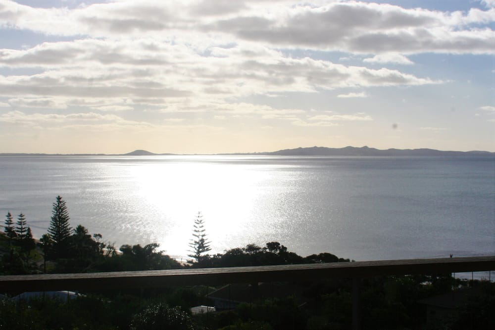 Photo of Others in Cable Bay