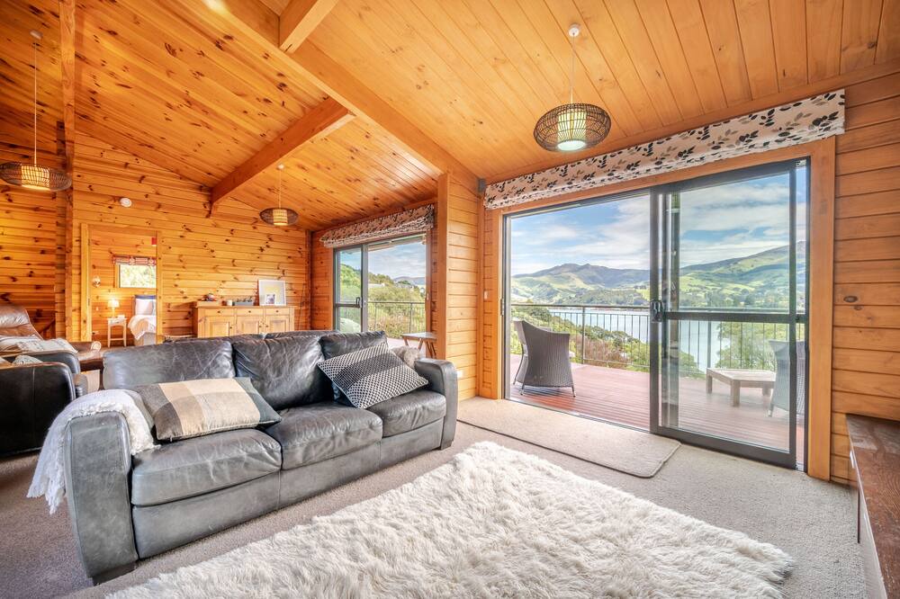 Photo of Livingroom in Duvauchelle