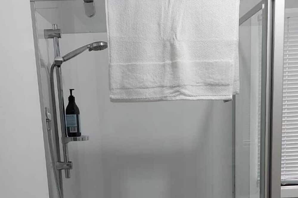 Photo of Bathroom in Waipawa