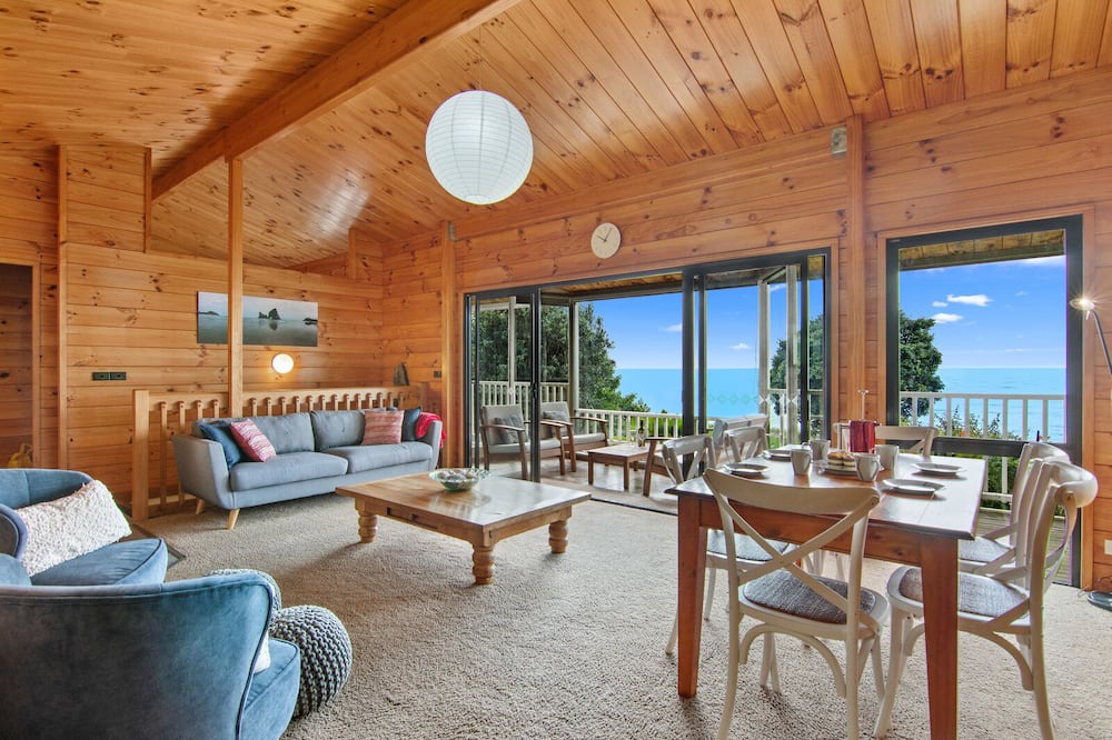 Photo of Livingroom in Collingwood