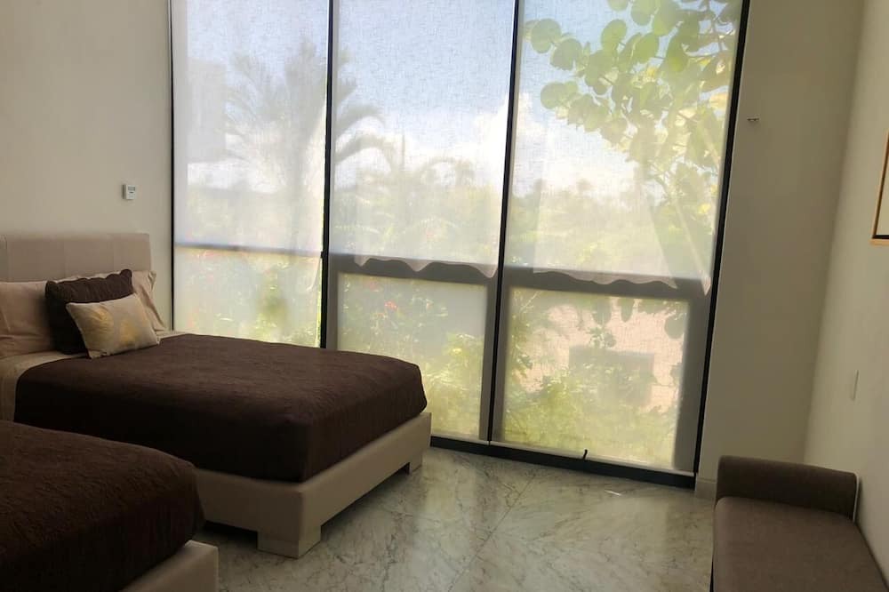 Photo of Bedroom in Acapulco