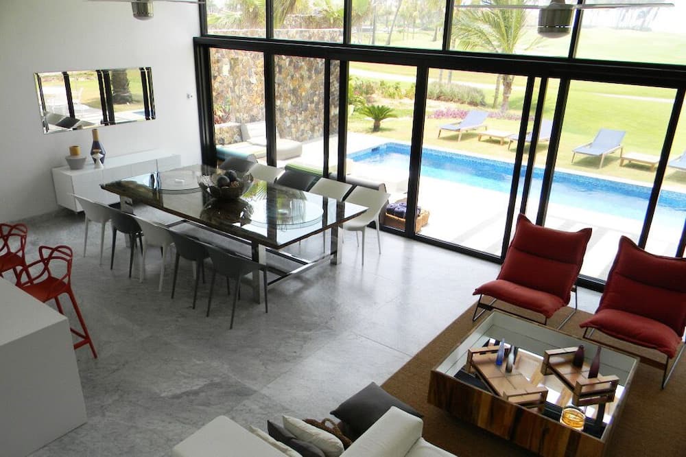 Photo of Livingroom in Acapulco