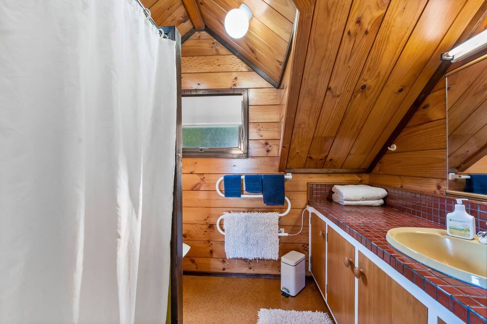 Photo of Bathroom in Lake Tarawera