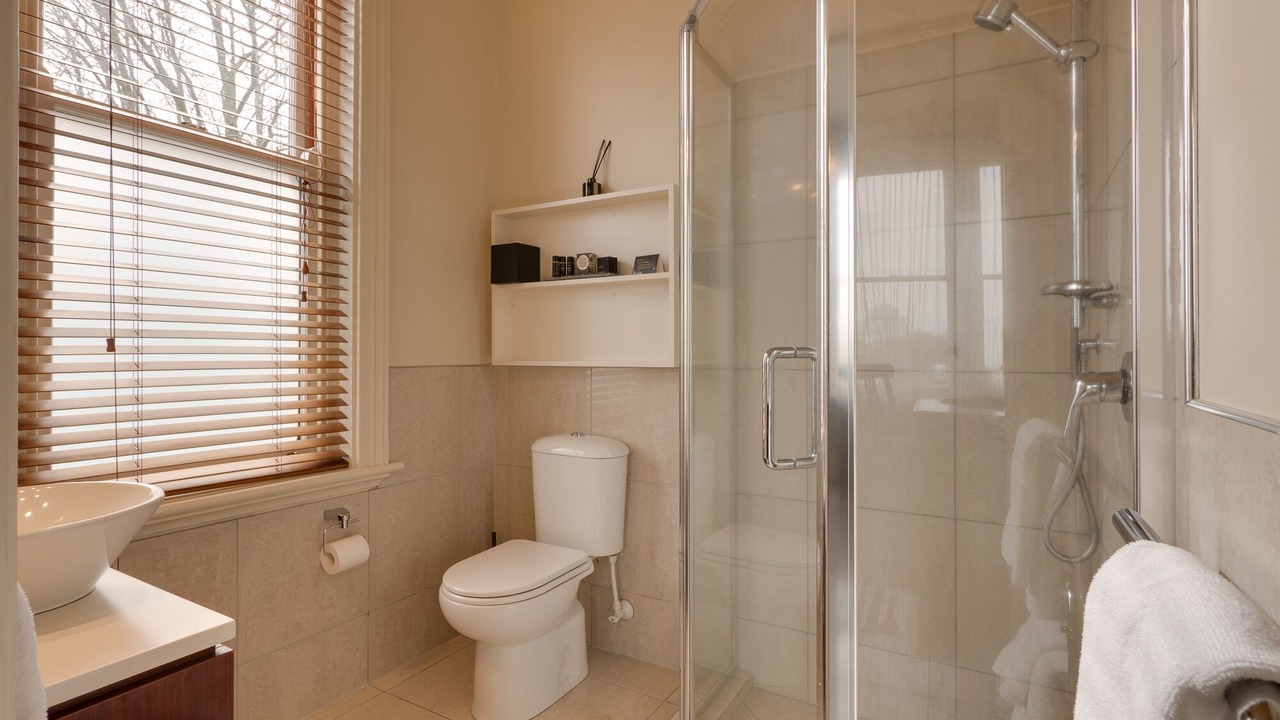 Photo of Bathroom in Merivale