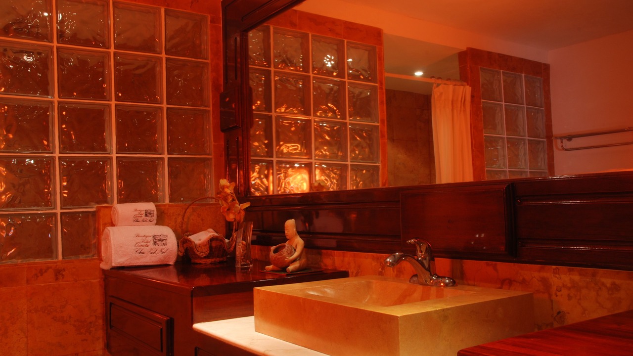 Photo of Bathroom in Palenque