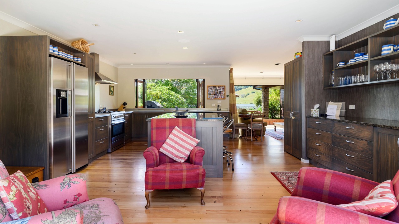 Photo of Livingroom in Lake Okareka