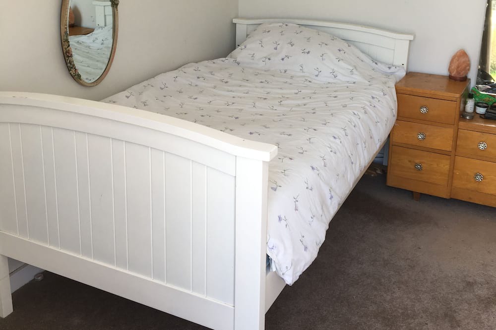 Photo of Bedroom in Muriwai