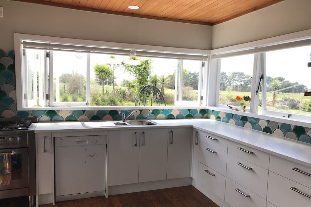 Photo of Kitchen in Muriwai