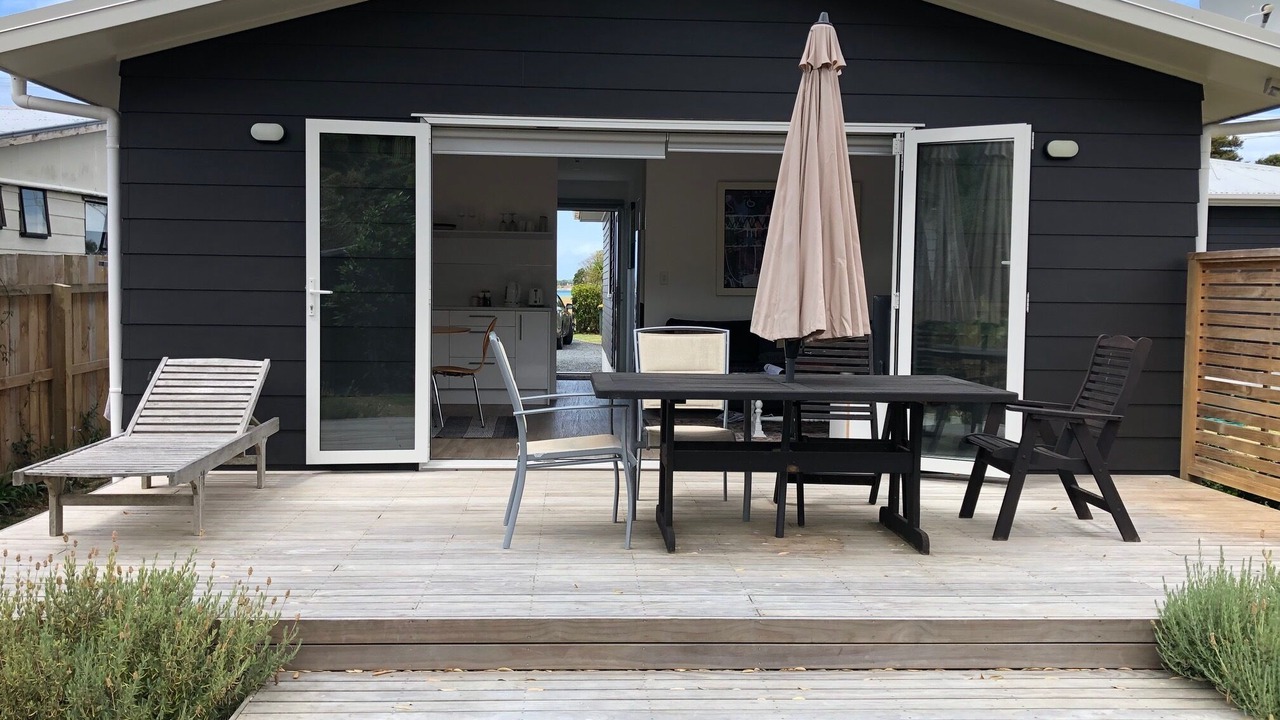 Photo of Patio Balcony in Whangateau