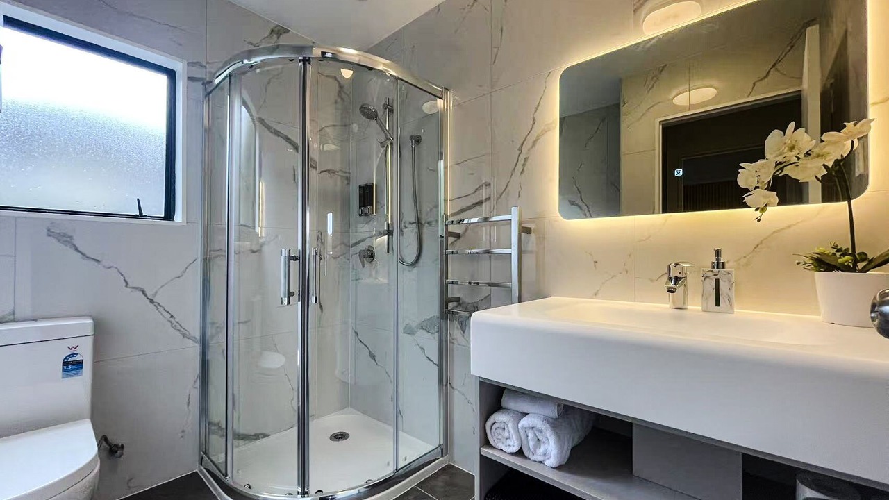 Photo of Bathroom in Orewa