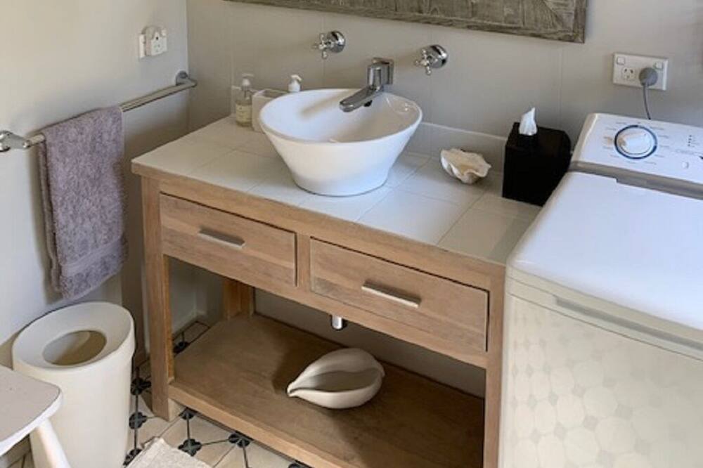 Photo of Bathroom in Warkworth